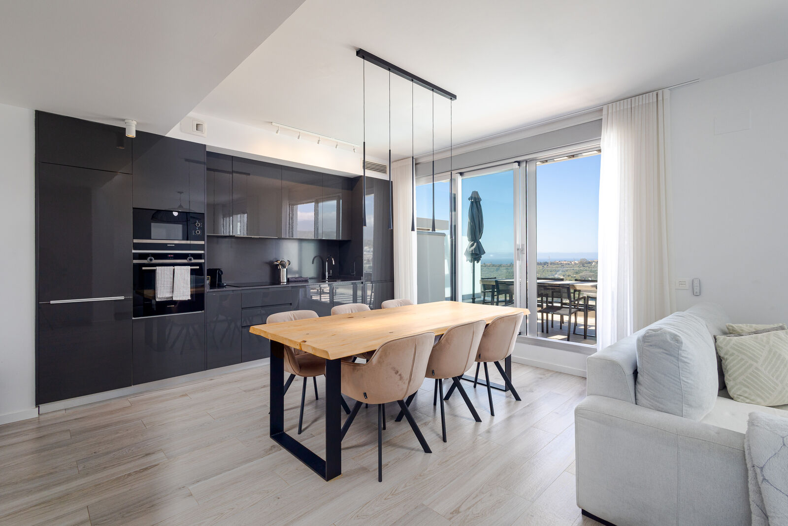 FOR SALE - Beautiful 3 bedroom Duplex Penthouse with Panoramic Sea Views in Cancelada!