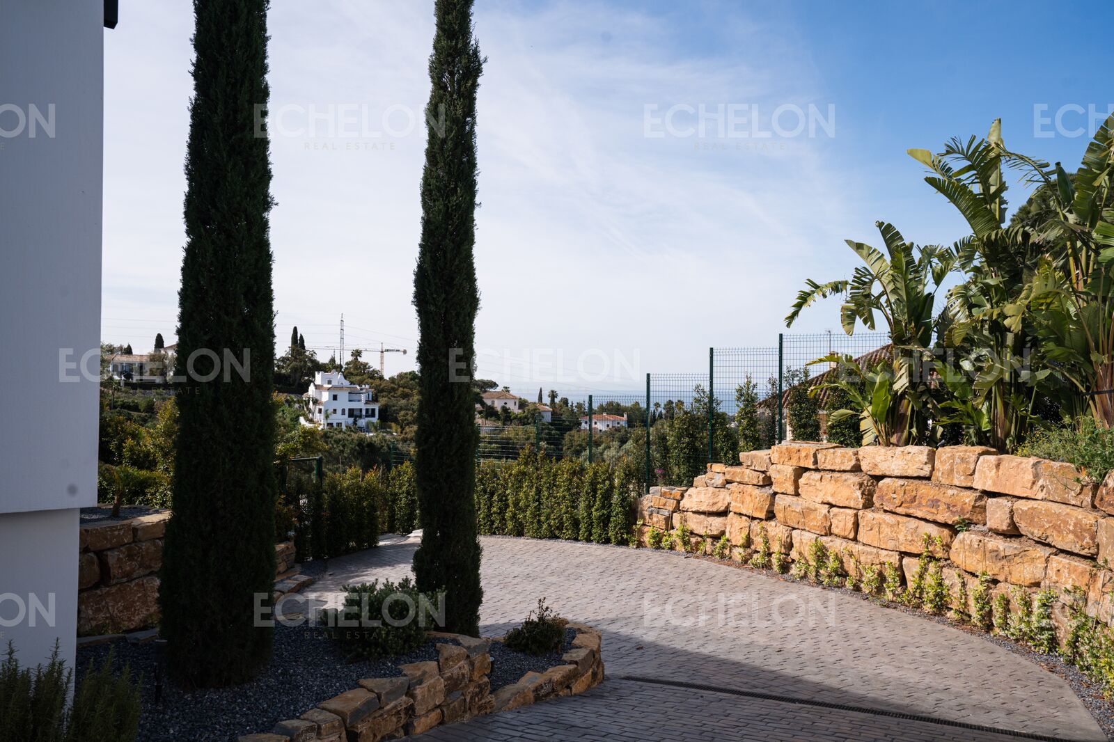 VILLA PIEDRA