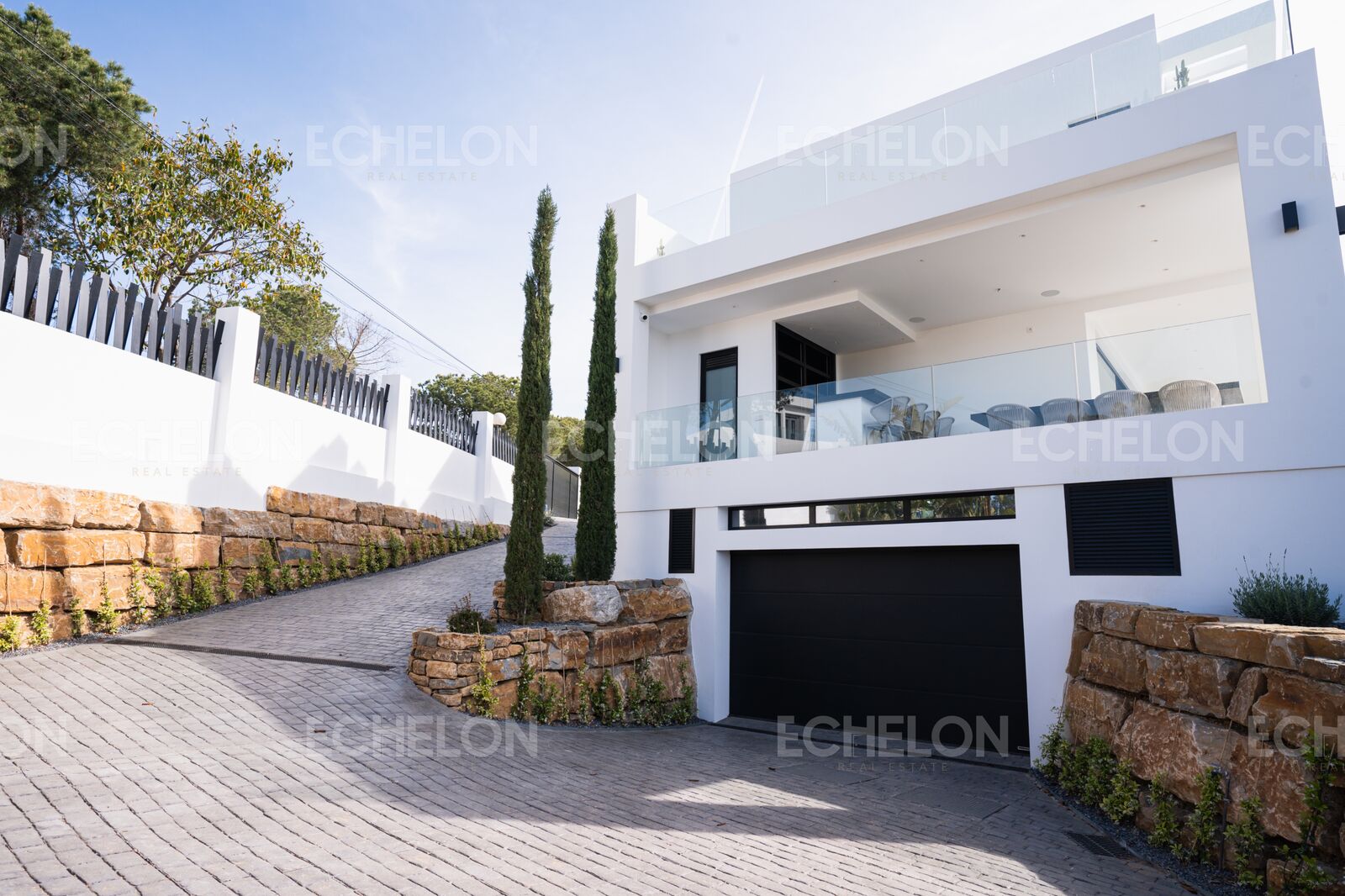 VILLA PIEDRA