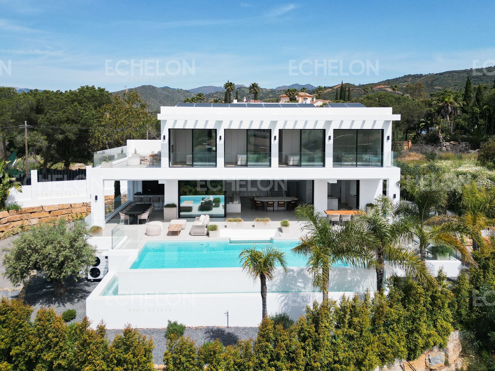 VILLA PIEDRA
