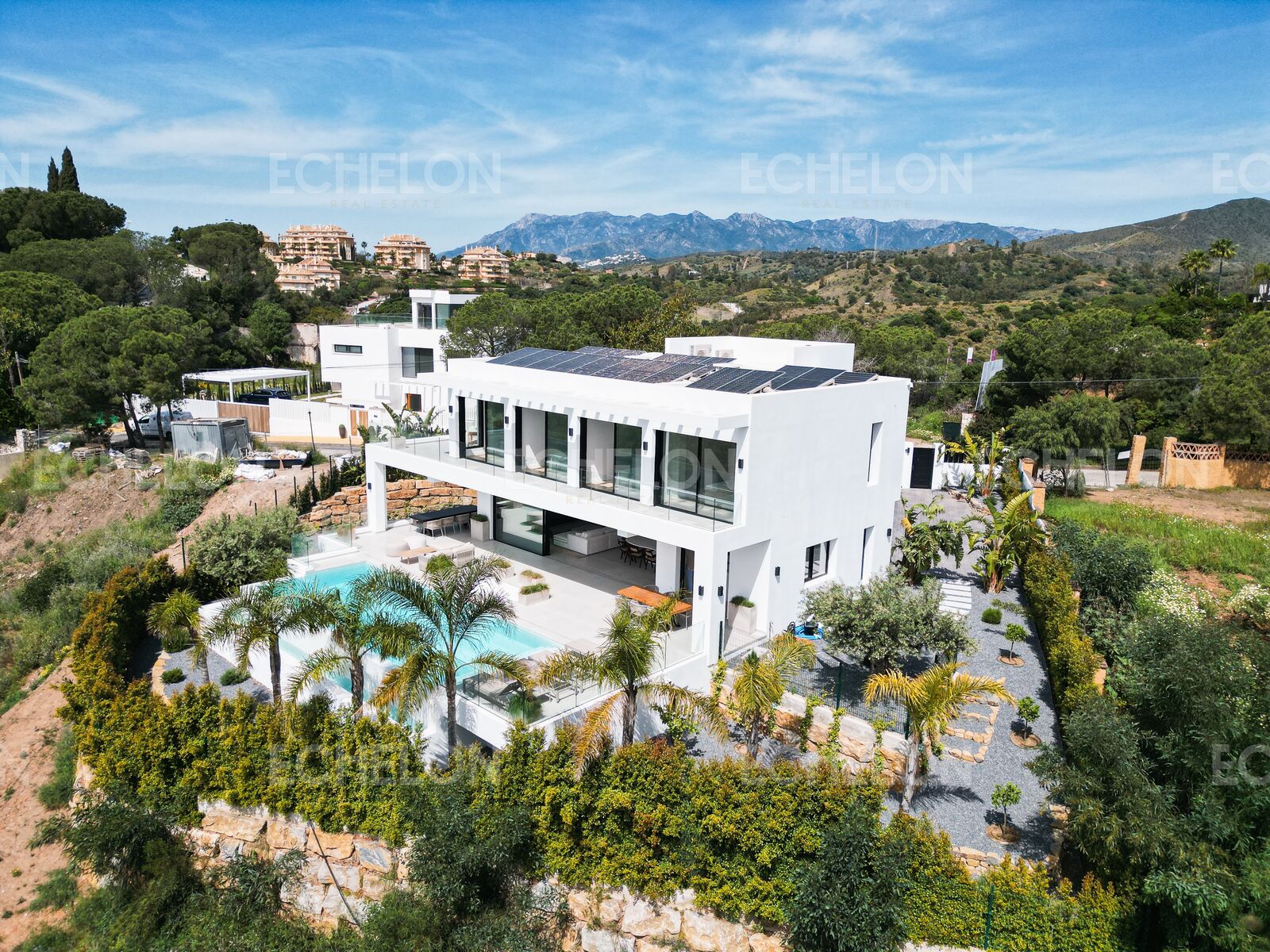 VILLA PIEDRA