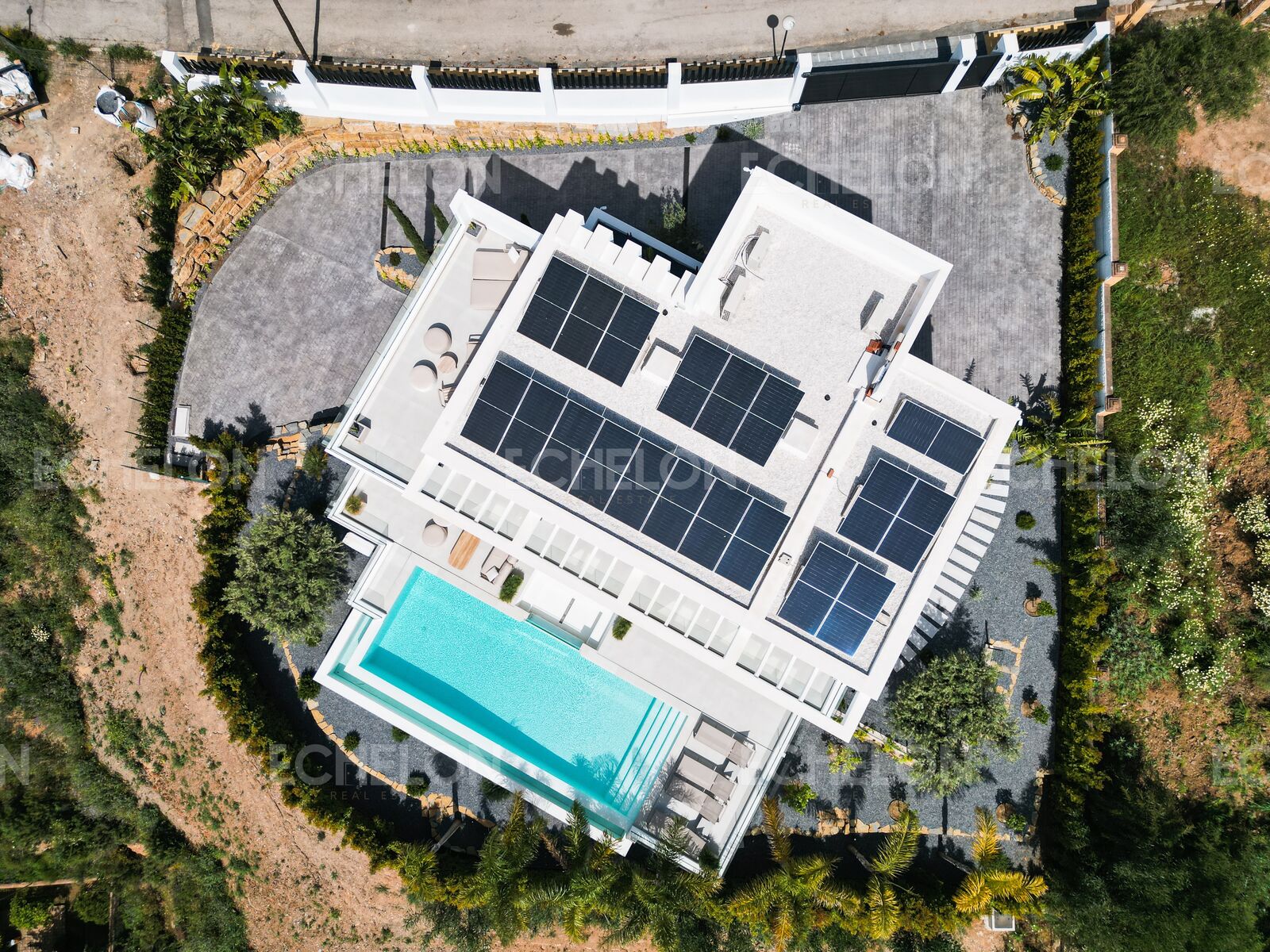 VILLA PIEDRA