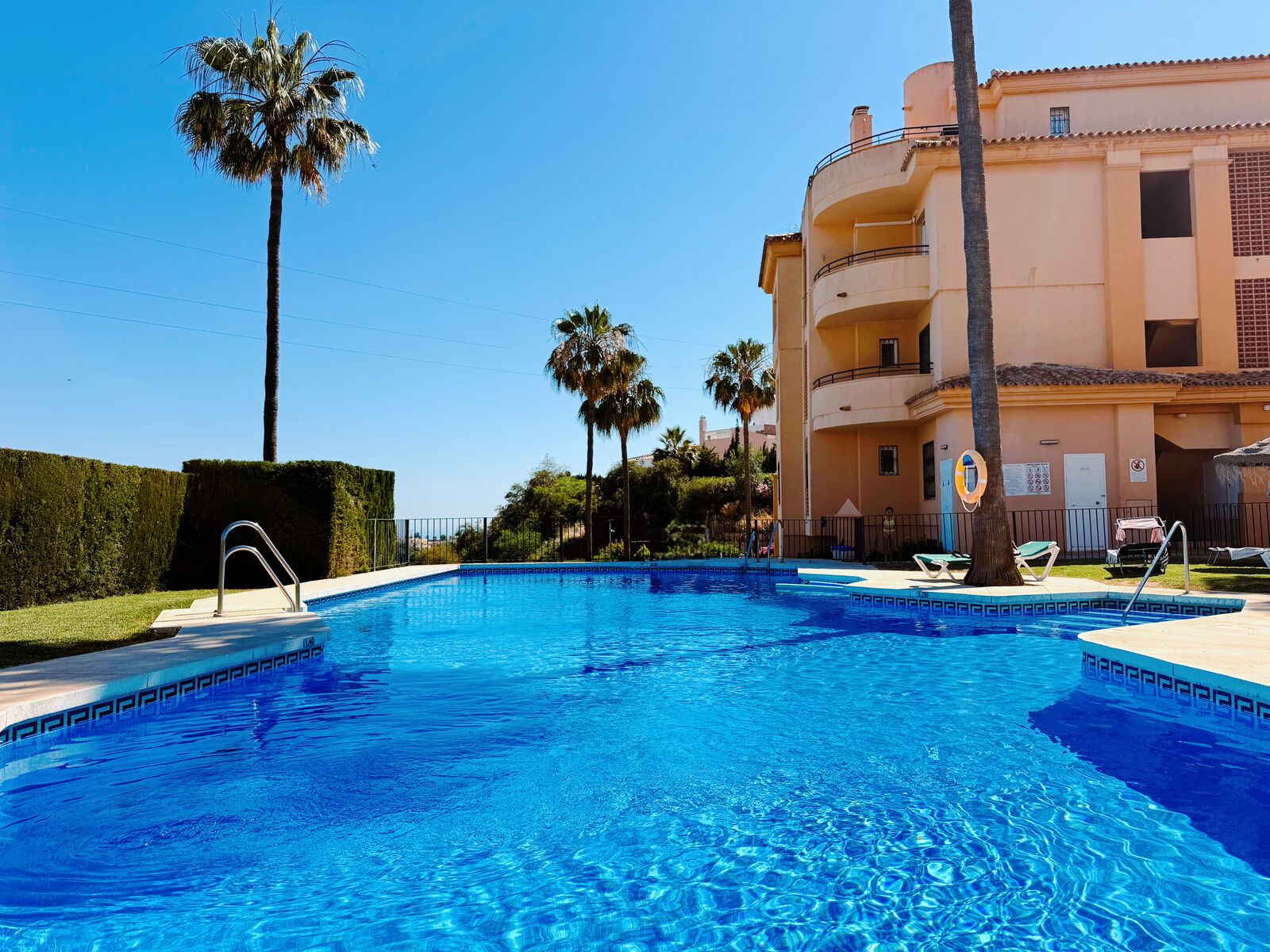 Charming Fully Furnished Apartment with Tourist Licence | Riviera del Sol | Direct Golf Views