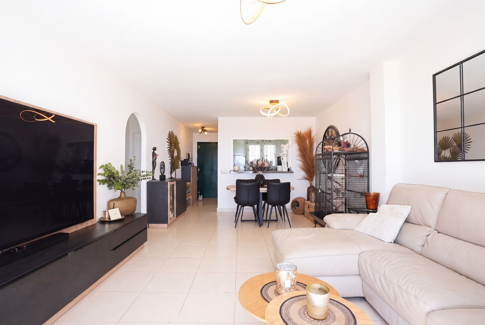 Penthouse with 80 m² Solarium, Calahonda | Echelon Estates